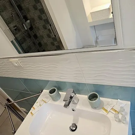Design&charme A - Eleganza Tra Mare E Centro بيت للعطل *
